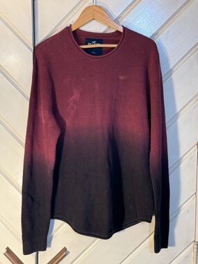 Hollister Men's Ombré Crewneck Sweater - Burgundy to Black